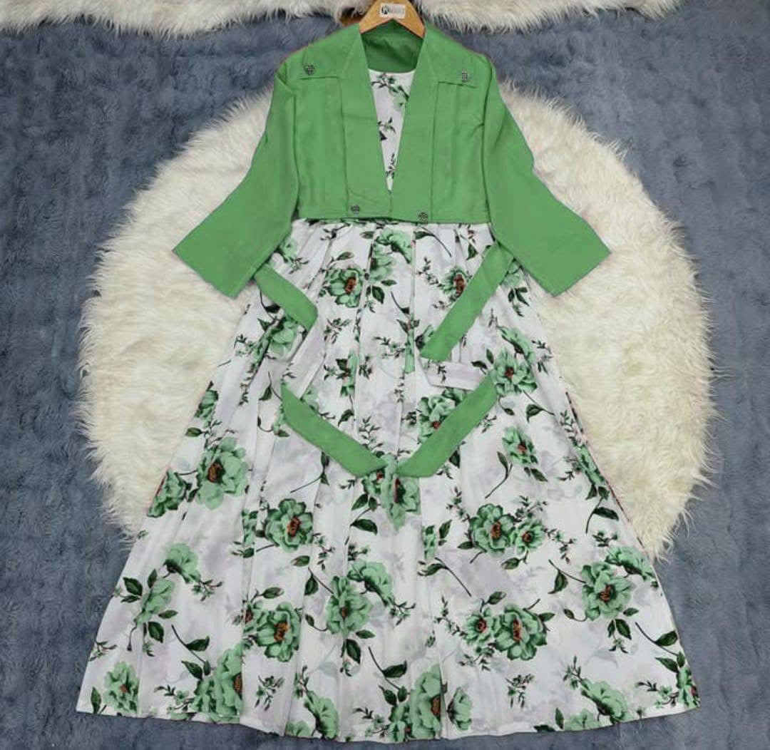 (Graphic Maxi Style)